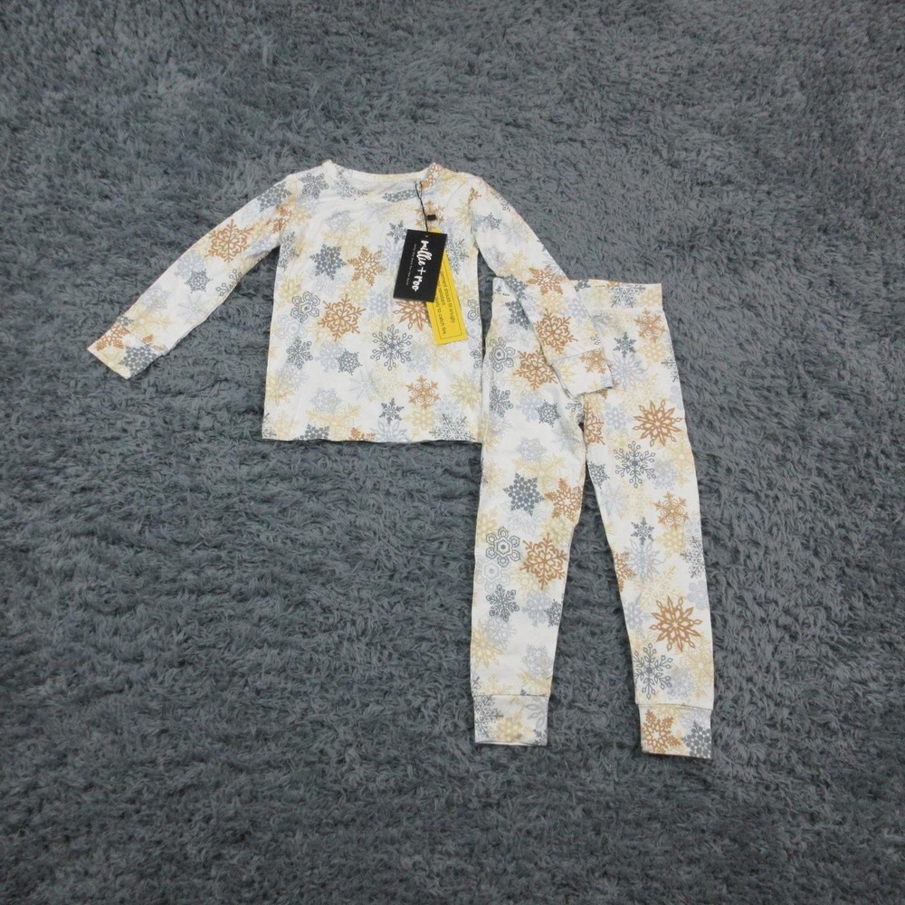 Millie + Roo Pajama Set Kids 2T 2XS Multicolor Snowflake Jersey Winter NWT